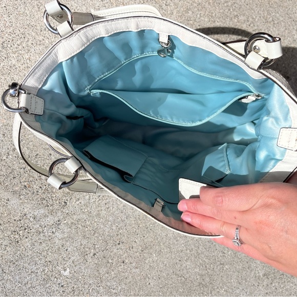 Coach hobo bag - Picture 2 of 2